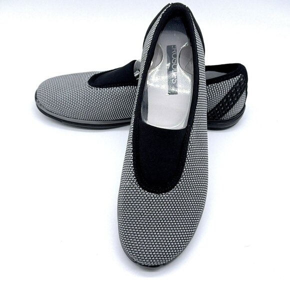 AEROSOLES Shoes - Aerosoles Flat Slip On Shoes Upper Level Grey Black Fly Knit Stretch Sz 9 Wide